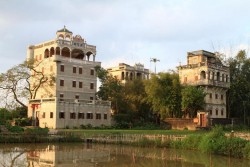 Kaiping Diaolou and Villages 