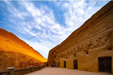 Bezeklik Thousand Buddha Caves, Turpan