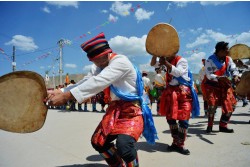 Tongren (Repkong) Shaman Festival 