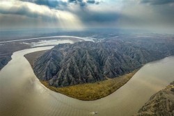 Qingtongxia Yellow River Canyon