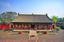 Pingyao Shuanglin Temple