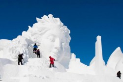 Harbin Sun Island Snow Sculpture